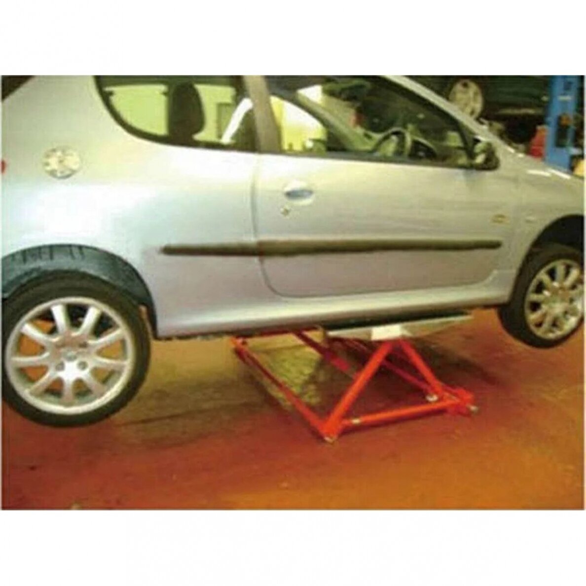 Auto keltuvas mechaninis | sulankstomas | 2000 kg (LJ8050-4)