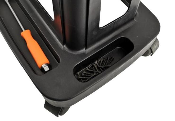 Kėdutė su ratukais | su padėklu ir daiktadėže (W85025)