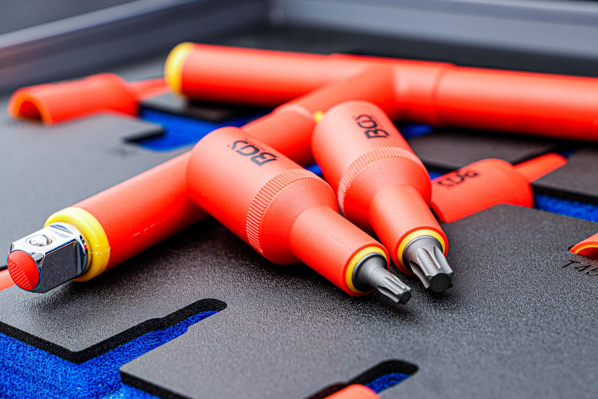 Įrankių dėklas 2/3: VDE įpresuotų antgalių rinkinys | 12,5 mm (1/2") | T-Star (Torx) T20 - T55 | 10 vnt. (70217)