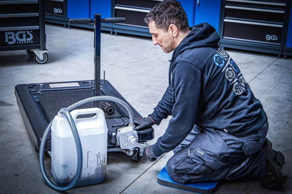 Alyvos nuleidimo vonelė | 60 litrų (9987)