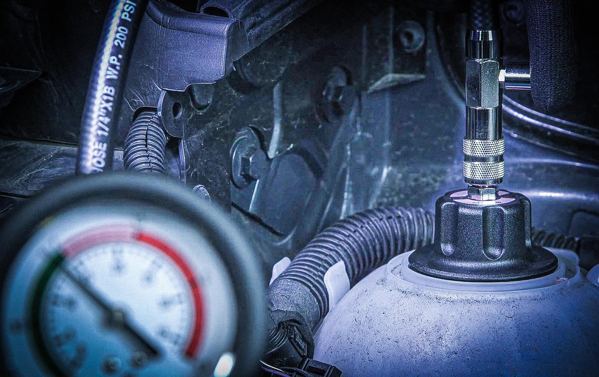 Radiatoriaus slėgio ir aušinimo sistemos testeris | 32 vnt. (6867)