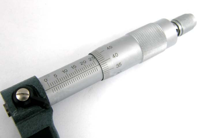 Mikrometras | 0,01 mm, 0-25 mm (EK-3040)