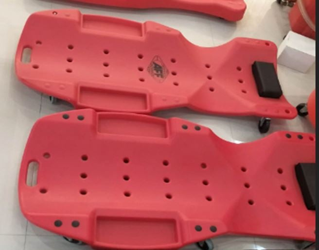 Gultas ant ratukų | profi | 48"| HDPE plastikas | 119X60X12 cm (CR48P)