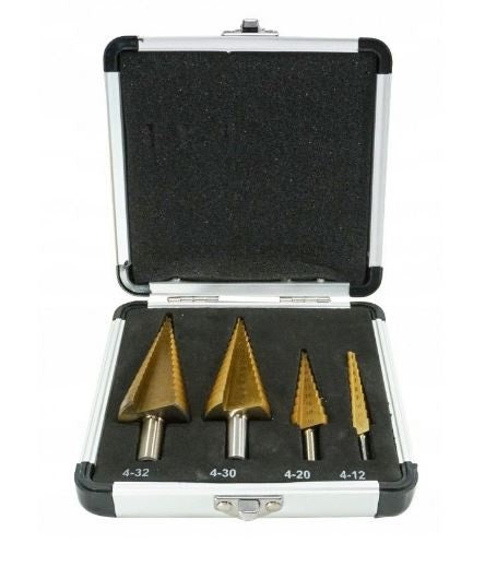 Grąžtai skylės (pa)platinimui pakopiniai | aliuminė dėžutė | 4-12, 4-20, 4-30, 4-32 mm | 4 vnt. (EB-4346A)