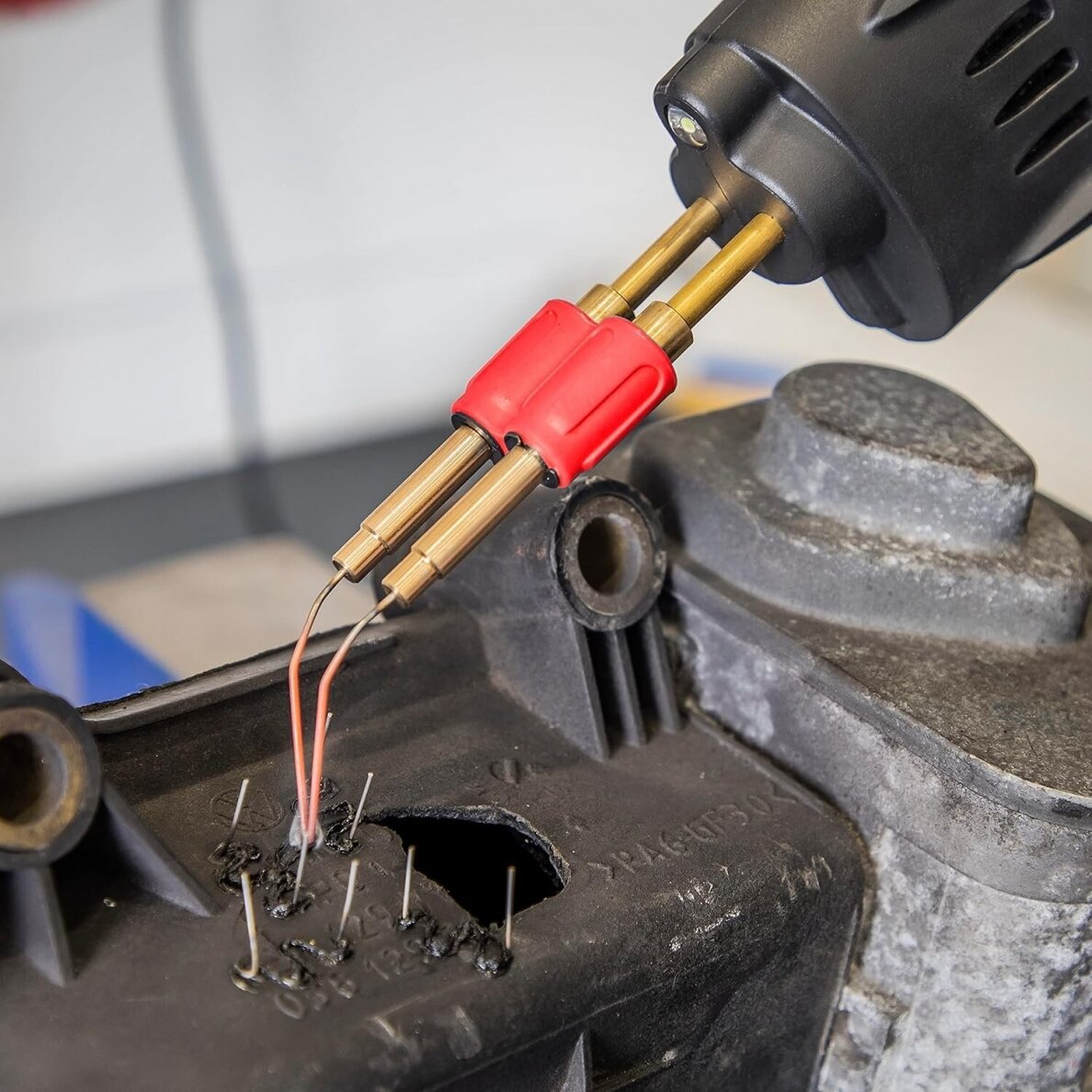 Karšto segiklio rinkinys plastikui taisyti | išmanus (HS700A)