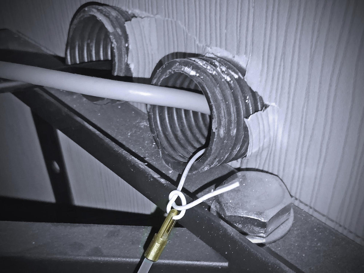 Laidų instaliavimo kabelis | 15 m x 3 mm (1990)