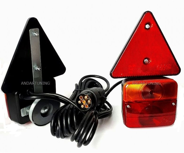 Priekabos lempos su trikampiais atšvaitais | magnetinės | su kištuku | 2 vnt. (MTL101C)