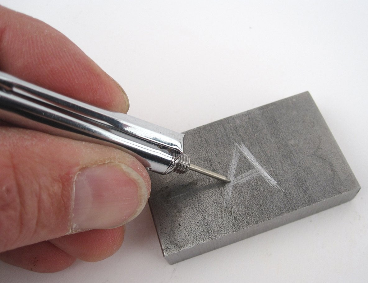 EXTENDABLE MAGNET WITH SPRING AND NEEDLE (V3183)