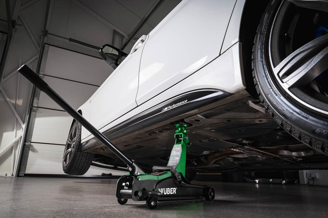 Žemo profilio hidraulinis domkratas su ratukais Wüber W22001 | 90-360 mm | 2.5 t (W22001)