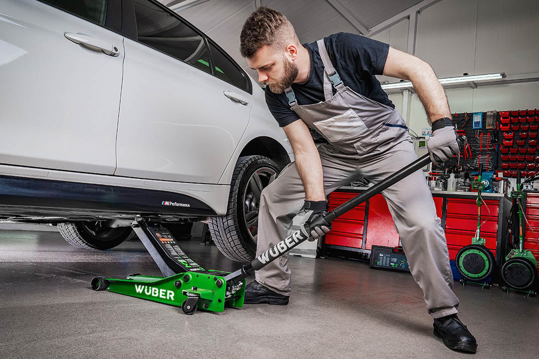 Žemo profilio hidraulinis domkratas su ratukais Wüber W22003 | dvigubas stūmoklis | 65-500 mm | 3 t (W22003)