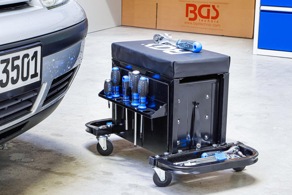 Mechaniko kėdutė | su 3 stalčiais (2859)