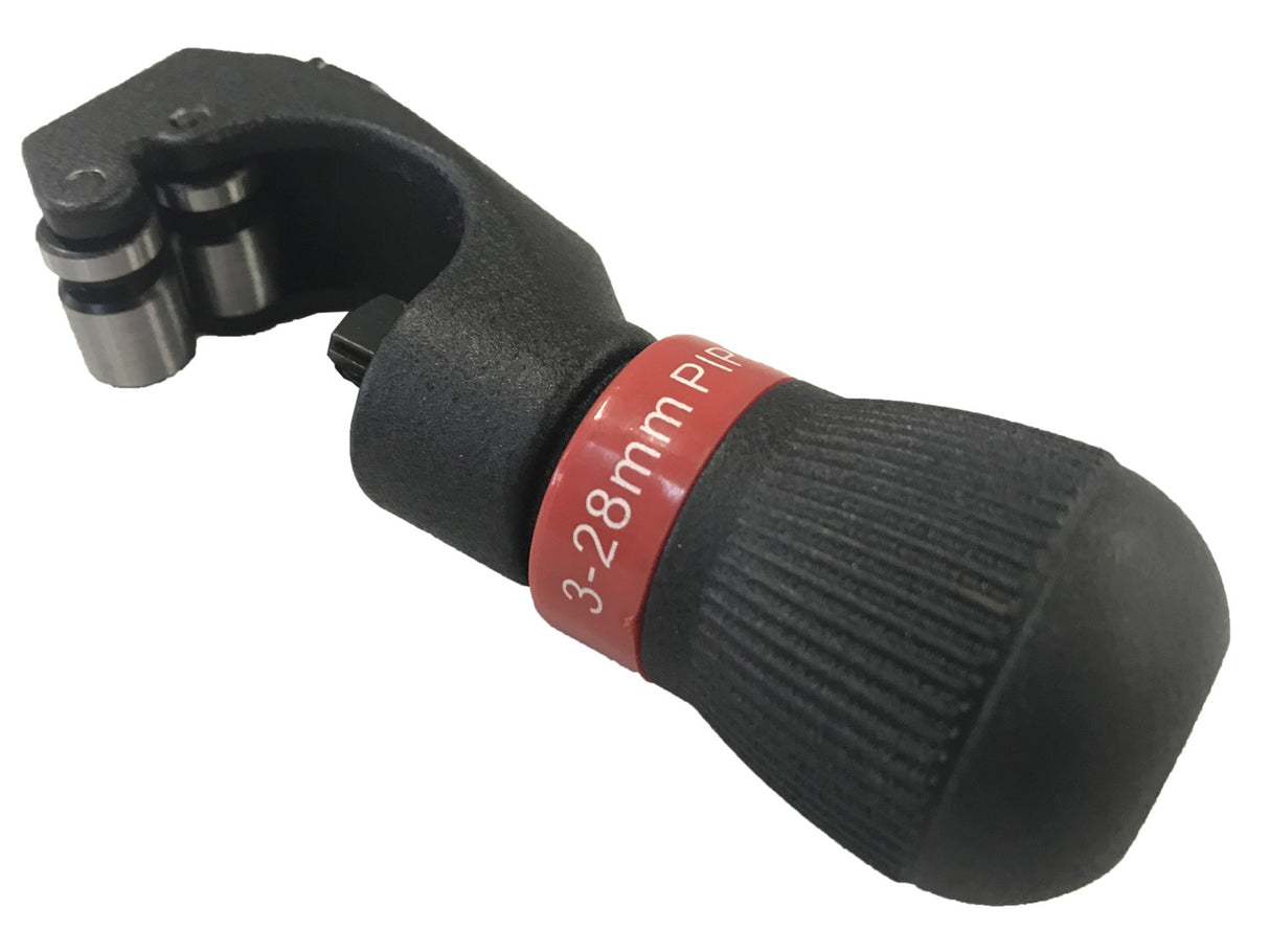 Vamzdelių pjoviklis | stora rankena | 3 - 28 mm (WT1032)