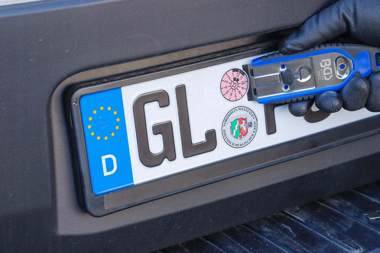 Lipdukų grandiklis | 40 mm | su 6 plastikiniais gramdymo peiliukais (70912)