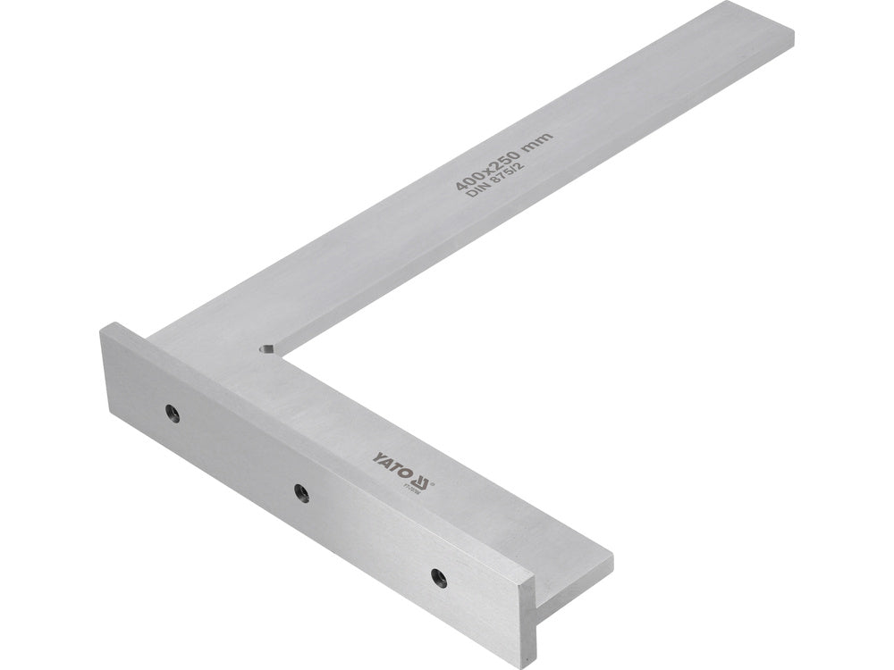 Šaltkalvio kampainis su baze | II klasė | 400X250 mm (YT-70766)