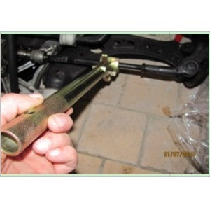 Užspaudžiamas veržliaraktis vairo traukių reguliavimui | 40 - 55 mm | 540 mm (8346)