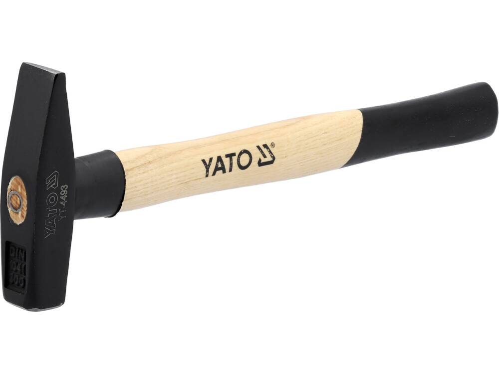 Plaktukas medine rankena | 300 g (YT-4493)