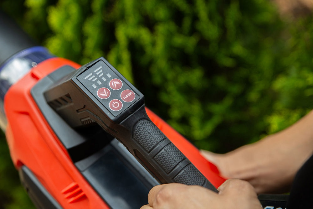 Oro pūstuvas akumuliatorinis | 2X18V | be baterijų (YT-85179)