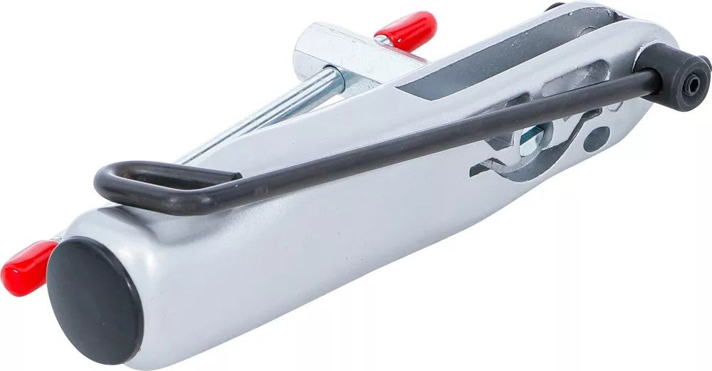 Įrankis pusašių gumų sąvaržoms (1521)