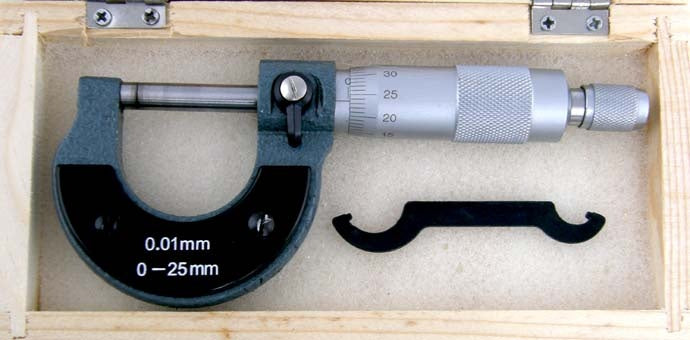 Mikrometras | 0,01 mm, 0-25 mm (EK-3040)