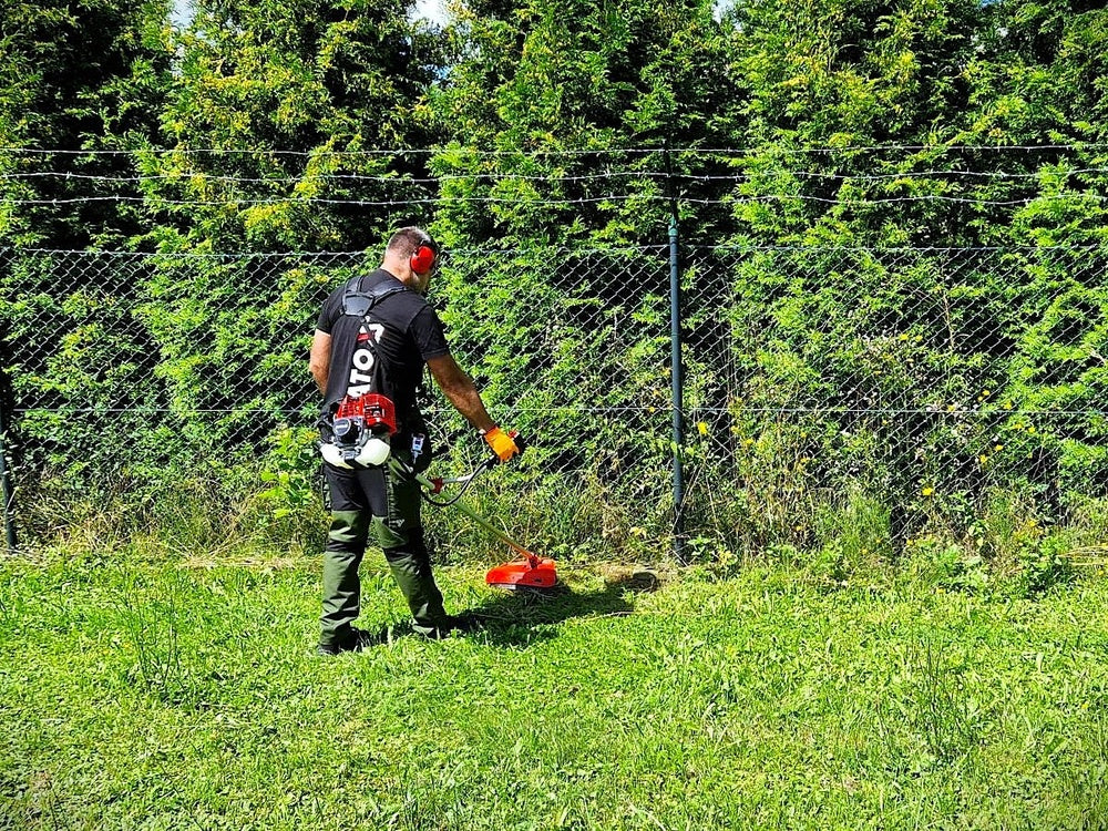 Benzininė žoliapjovė | 6500 min⁻¹ (YT-85004)