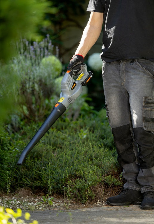 Lapų pūstuvas akumuliatorinis | 20V (78190)