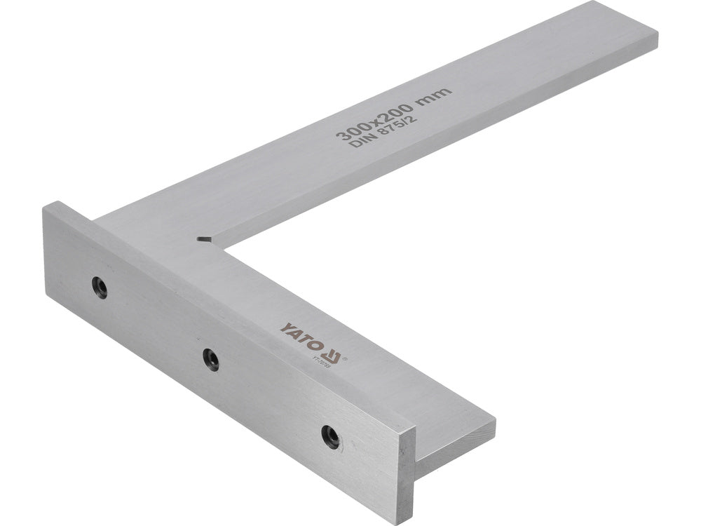 Šaltkalvio kampainis su baze | II klasė | 300X200 mm (YT-70765)