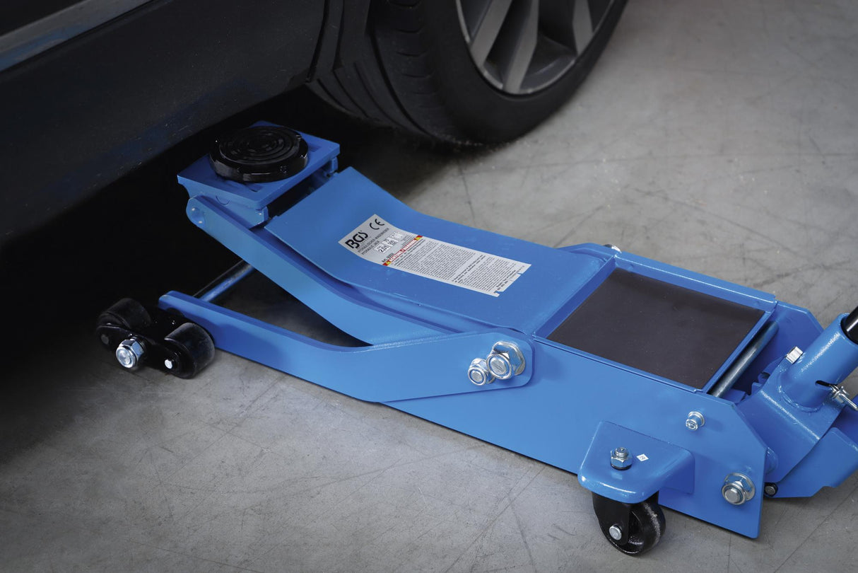 Domkratas su ratukais | hidraulinis | labai žemas | 2 t. (9252)