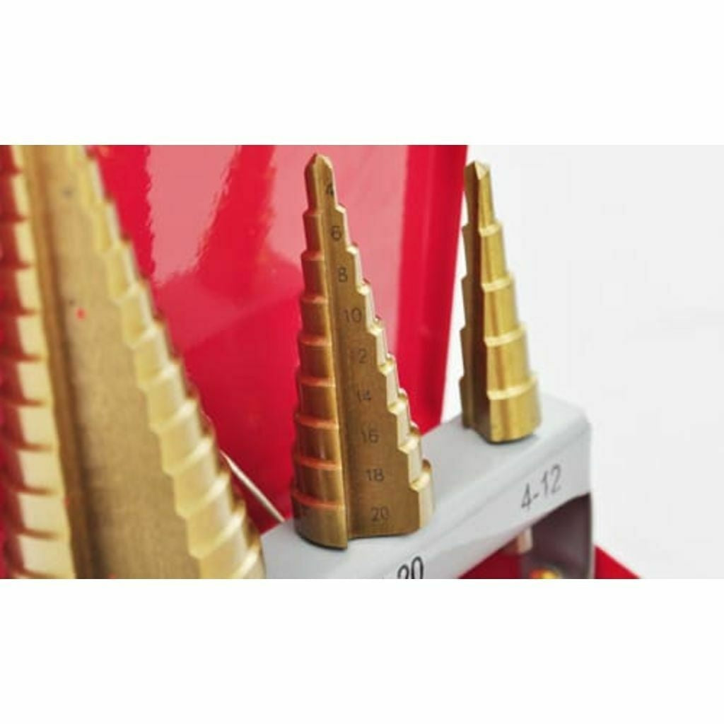 Grąžtai skylės (pa)platinimui pakopiniai | metalinė dėžutė | 4-32 mm | 3 vnt. (SK1631)