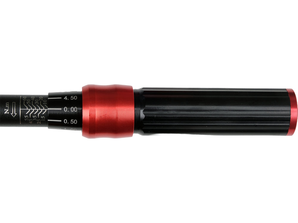 Dinamometrinių raktų 1/4", 3/8", 1/2" ir galvučių 17-24 mm rinkinys | 9 vnt (YT-07716)