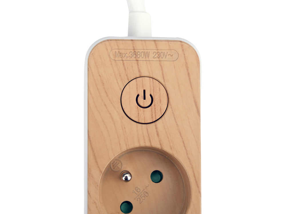 Maitinimo laidas/ilgintuvas su įžeminimu (medžio imitacija) | 3 lizdai + USB | 1,0 mm2 | 1.4 m (72343)