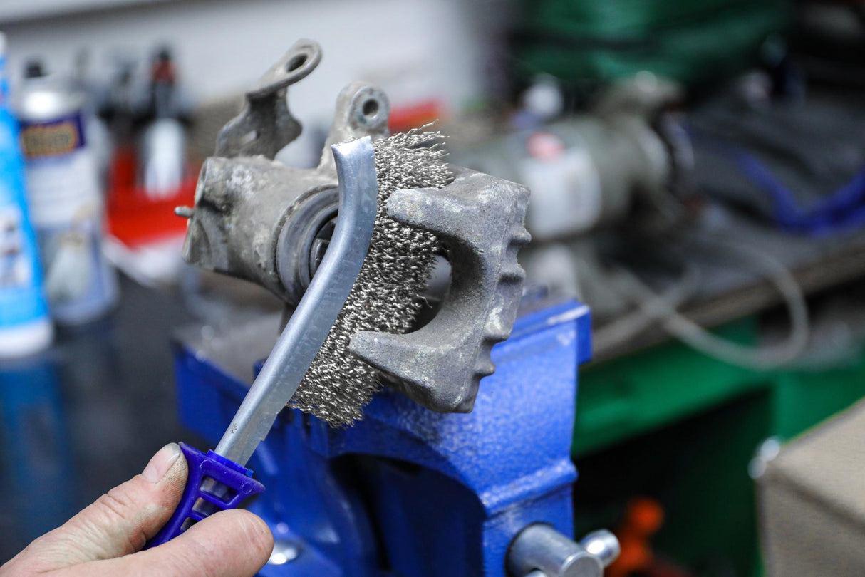 Plieninis šepetys su rankena | 260 mm (3171)