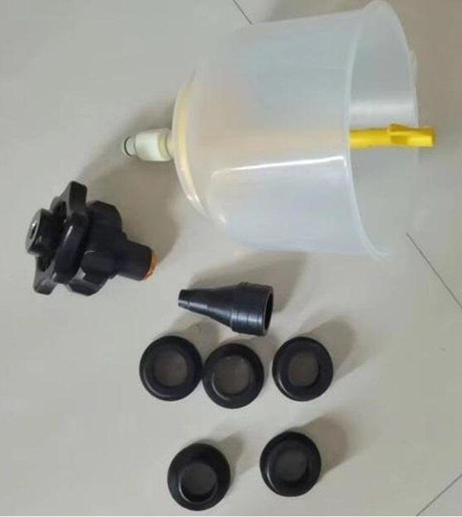 Neišsiliejančio aušinimo skysčio piltuvo rinkinys (VS0043)